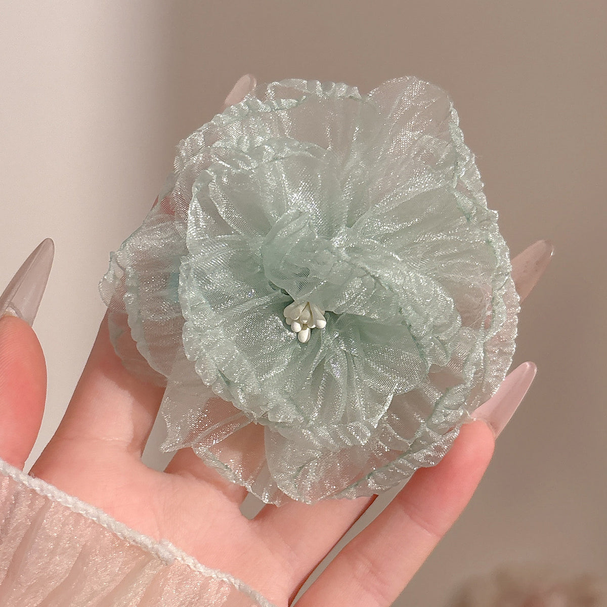 White Organza Flower Hair Clip for Women – Handmade Floral Side Hair Barrette, Elegant 3D Flower Bangs Clip for Weddings