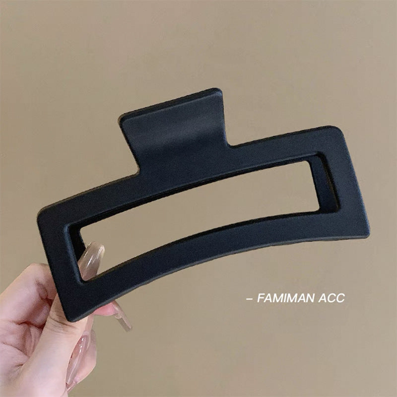 Modern Resin Hair Claw Clip – 13cm Elegant Everyday Hair Accessory