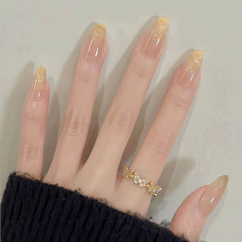 Elegant Wearable False Nails – Glossy Nail Tips for Stylish Looks