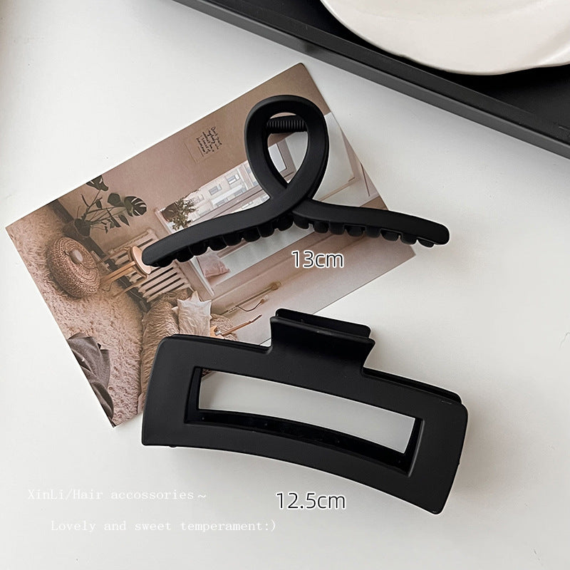 13cm Resin Hair Claw Clip – Stylish Everyday Hair Accessory