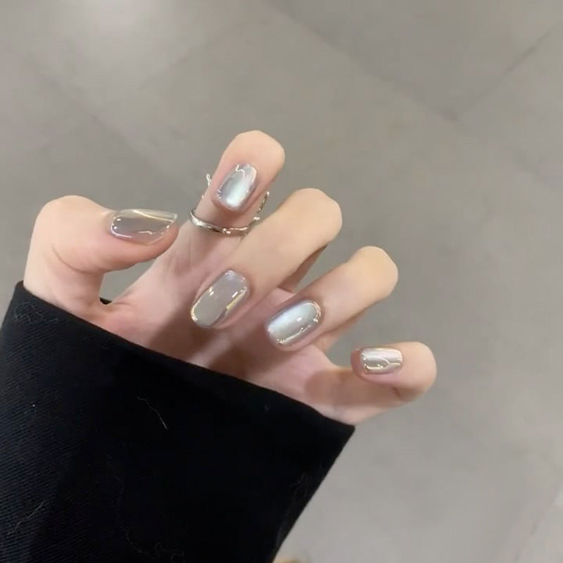 Glossy Press-On Nails – Fashion Wearable Nail Art Set for Women (20 PCS)