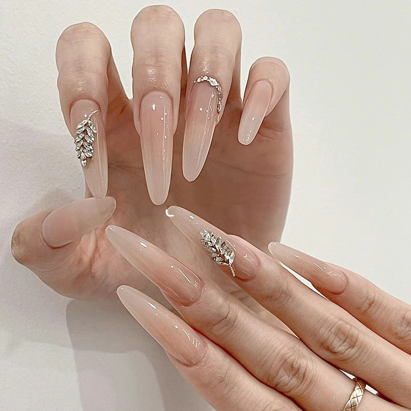 Premium Wearable Nails – Reusable Press-On Nail Tips for Women