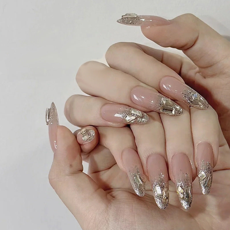 Stylish Nail Art Set – Press-On False Nails with Gloss Finish (20 PCS)
