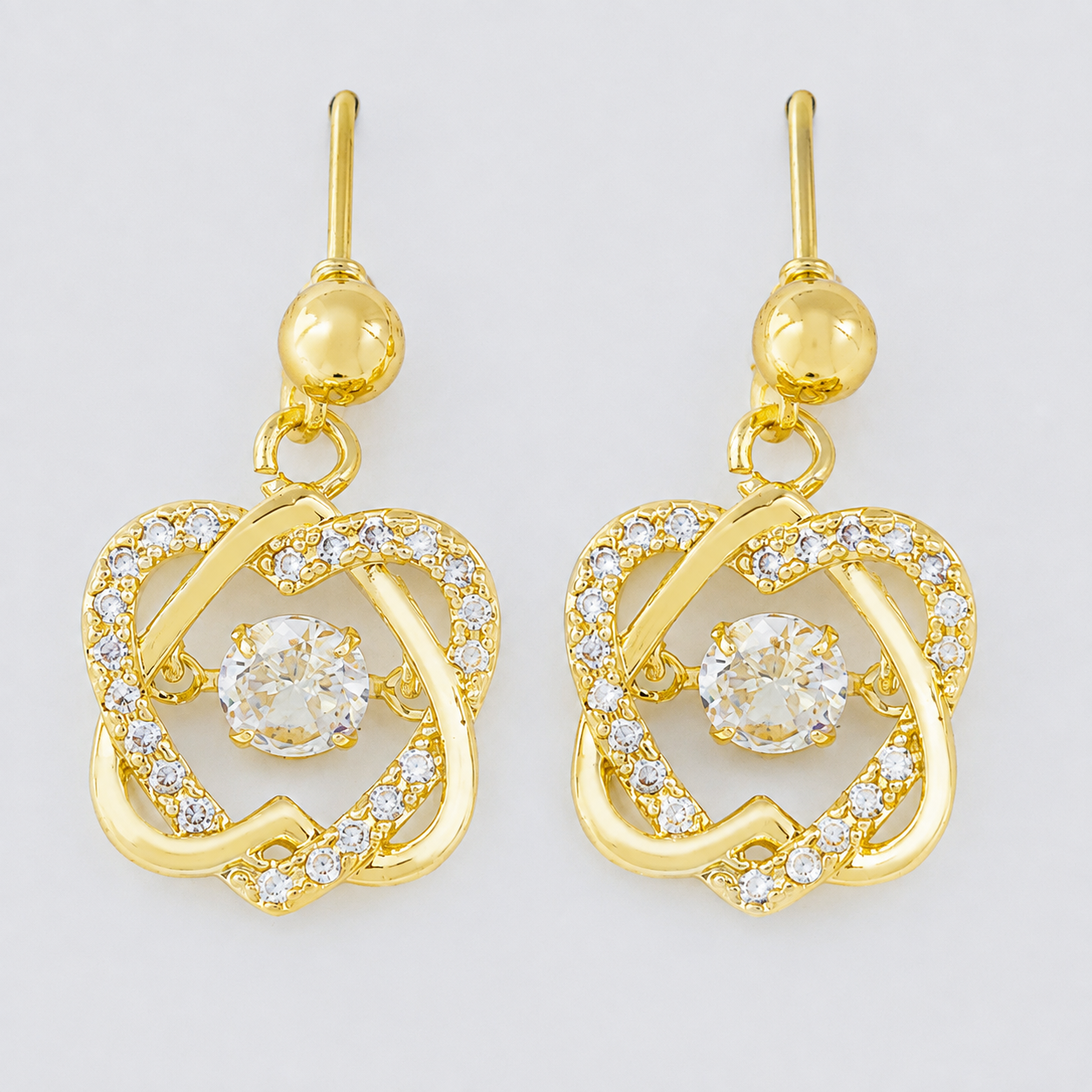 Interlocking Crystal Pendant Necklace & Earrings Set – Elegant Jewelry